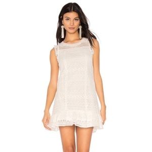 NWT Joie Lindell lace dress